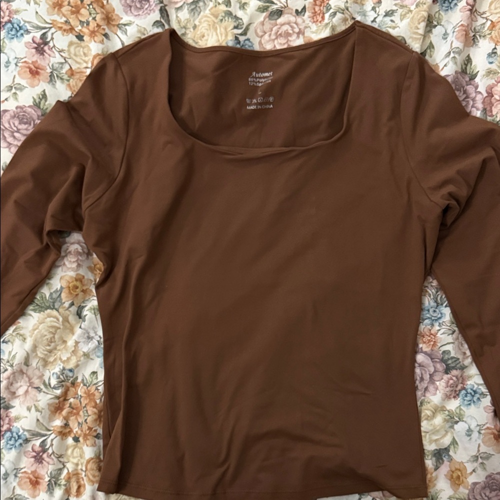 Uniqlo Brown Long Sleeve Women's Top